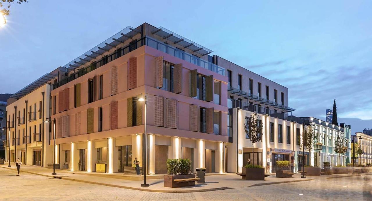 G&L Apartments 第比利斯 外观 照片