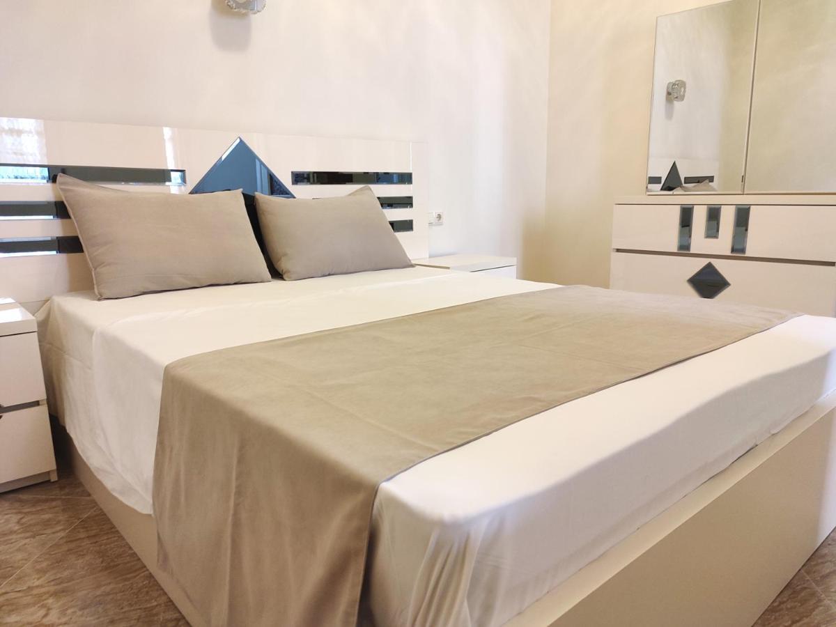 G&L Apartments 第比利斯 外观 照片